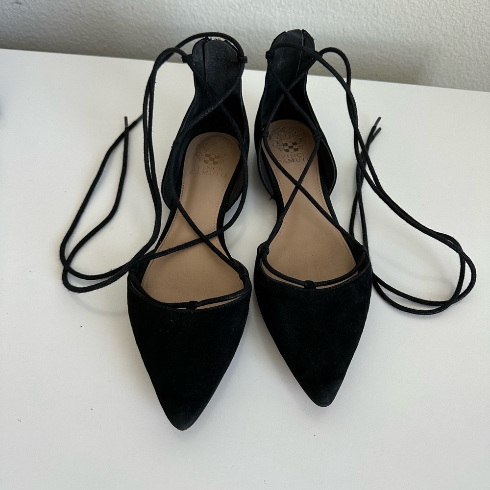 Vince Camuto Leather flats